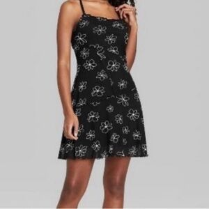 (3 for 15)Wild fable black and white floral dress / size L
